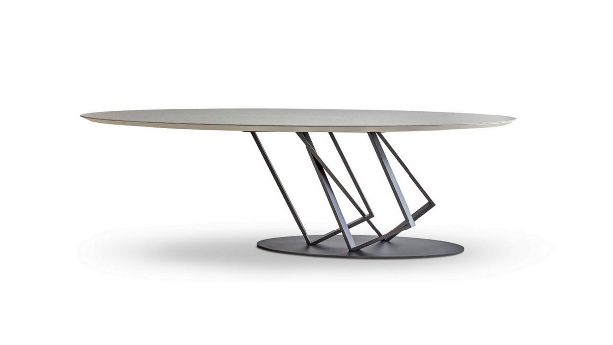 La table design VETRAA, by Johnny Dos Passos